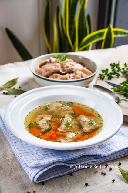 Rosół z pierożkami Rosół z pierożkami