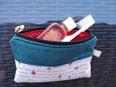Neceser cepillo costura, couture, sewing, neceser cepillo dientes, toothbrush pouch, pochette brosse a dents