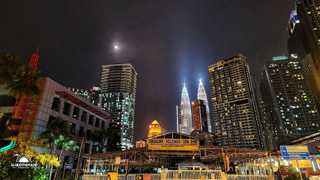 Menikmati Suasana Malam di Kampung Baru, Kuala Lumpur Menikmati Suasana Malam di Kampung Baru, Kuala Lumpur
