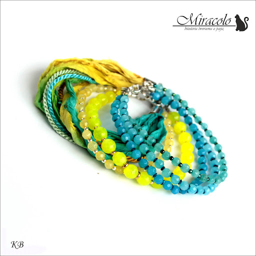 Akamas - bransoletki z jadeitów i jedwabnego sari Miracolo, bransoletka z jadeitów, sari, jedwab, jade bracelet