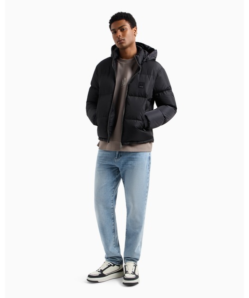 ARMANI EXCHANGE(アルマーニエクスチェンジ)の「【A|X アルマーニ エクスチェンジ】ICON クルーネックスウェットプルオーバー(スウェット・メンズ・ブラック/グレイッシュベージュ/ホワイト・LARGE/XX-LARGE/X-SMALL/X-LARGE/SMALL/MEDIUM)」の9枚目の写真