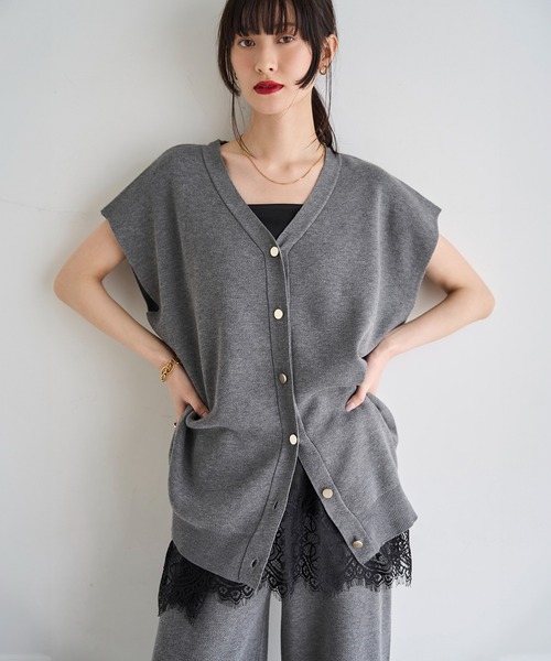 meilmada(メイルマダ)の「ニットベスト×パンツ 2点SET(セットアップ・レディース・グレー/ブラック・MEDIUM)」の4枚目の写真