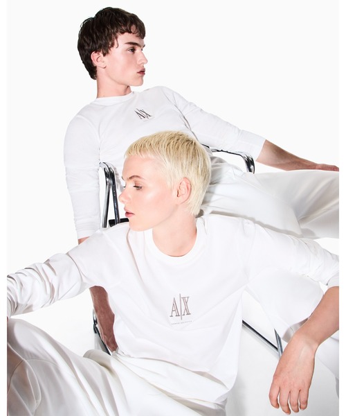 ARMANI EXCHANGE(アルマーニエクスチェンジ)の「【A|X アルマーニ エクスチェンジ】ICON 長袖クルーネックTシャツ/SLIM(Tシャツ/カットソー・メンズ・ブラック/ホワイト・XX-LARGE/X-SMALL/X-LARGE/SMALL/MEDIUM/LARGE)」の10枚目の写真