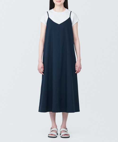 無印良品(ムジルシリョウヒン)の「婦人 シワになりにくい ブロードキャミソールワンピース(ワンピース・レディース・ネイビー系/グレー/ブラック・XS/XL/L/M/S)」の11枚目の写真