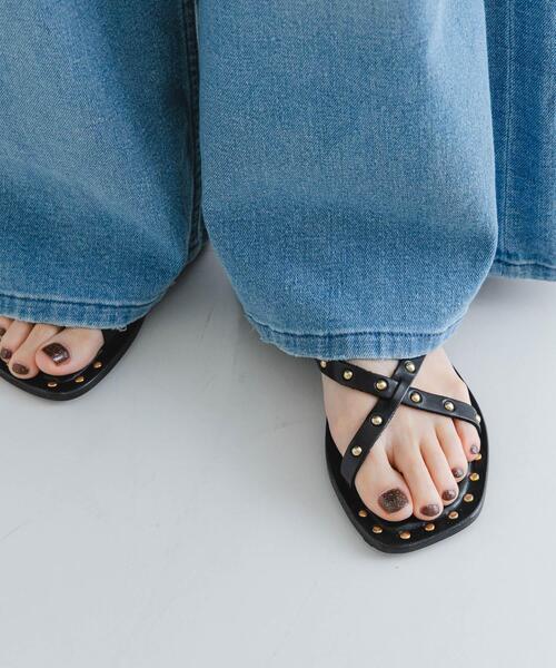 CORSO ROMA,9(コルソローマ)の「CORSO ROMA, 9 STUDS SANDAL(サンダル・レディース・ブラック・36/37/38)」の1枚目の写真