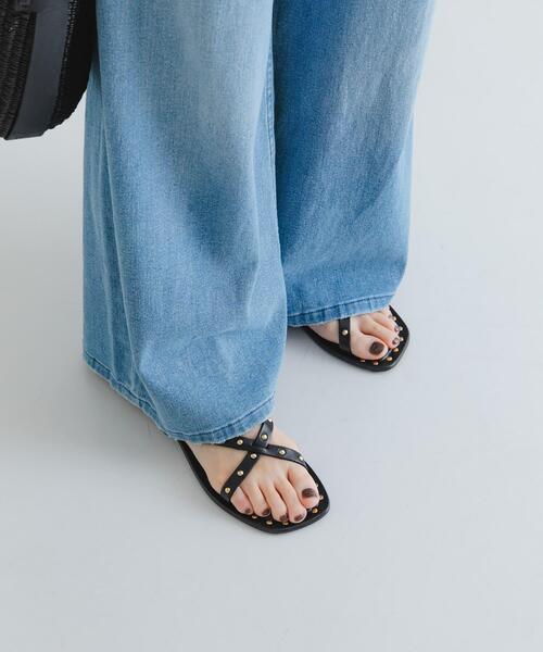 CORSO ROMA,9(コルソローマ)の「CORSO ROMA, 9 STUDS SANDAL(サンダル・レディース・ブラック・36/37/38)」の3枚目の写真