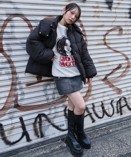 WEGO(ウィゴー)の「WEGO/2WAYフードパファーブルゾン(ダウンジャケット/コート・レディース・アイボリー/ブラック・SMALL/MEDIUM)」の4枚目の写真