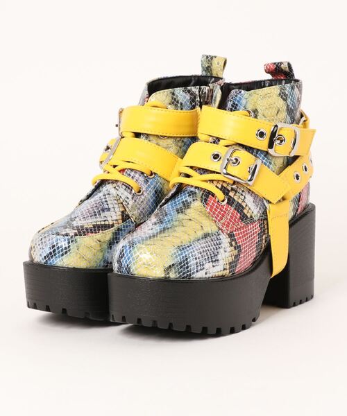 YOSUKE(ヨースケ)の「「YOSUKE/ヨースケ」厚底ベルティッドショートブーツ(ブーツ・レディース・イエロー系その他/ブラック/クリアブラック/ガンメタ/ブラック×レッド・S/LL/M/L)」の4枚目の写真