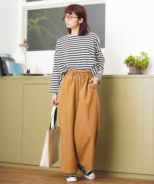 WEGO(ウィゴー)の「WEGO/ピーチサテンワイドパンツ(その他パンツ・レディース・ライトピンク/ブラック/サックスブルー/キャメル・MEDIUM/LARGE/SMALL)」の15枚目の写真