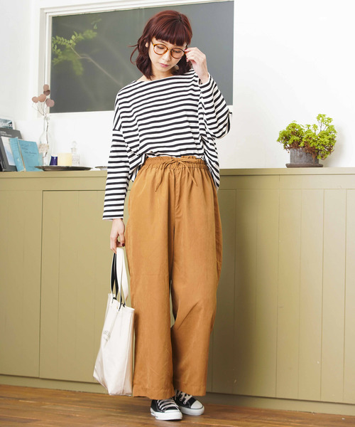 WEGO(ウィゴー)の「WEGO/ピーチサテンワイドパンツ(その他パンツ・レディース・ライトピンク/ブラック/サックスブルー/キャメル・MEDIUM/LARGE/SMALL)」の16枚目の写真