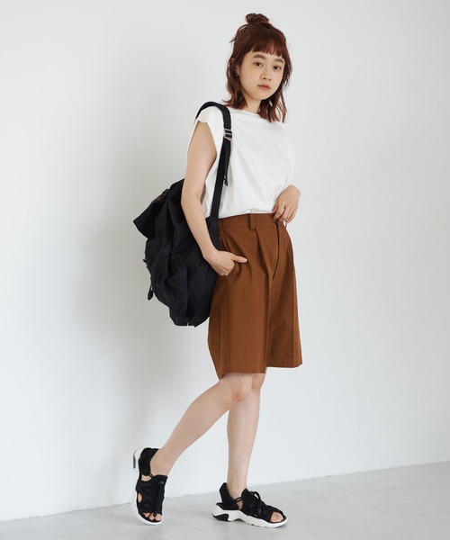 Crisp(クリスプ)の「タックハーフパンツ(その他パンツ・レディース・ブラック/ブラウン/アイボリー・FREE)」の13枚目の写真