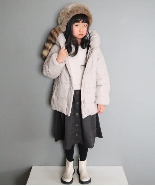 ikka(イッカ)の「フクレジャカードドッキングスカートワンピース(120~160cm)(ワンピース・キッズ・ブラック/ベージュ・120/130/140/150/160)」の18枚目の写真