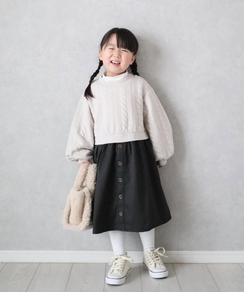 ikka(イッカ)の「フクレジャカードドッキングスカートワンピース(120~160cm)(ワンピース・キッズ・ブラック/ベージュ・120/130/140/150/160)」の22枚目の写真