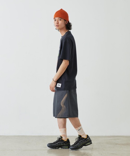 NIKE(ナイキ)の「ナイキ スポーツウェア メンズ デニム ショートパンツ / Nike Sportswear Men's Denim Shorts IR6783-060 Anthracite(デニムパンツ・メンズ・スミクロ・40/38/36/34/32/30/28)」の5枚目の写真