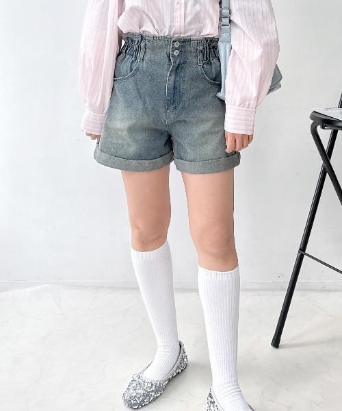 AS KNOW AS plus(アズノゥアズプラス)の「♪ロールアップハイウエストショートパンツ(その他パンツ・レディース・ブラック系/ブラック系その他/ブラウン系/ブラウン系その他/ブラウン系その他2/ホワイト系その他2/その他3/サックスブルー系3/ブラック系その他2/ブルー系3/ブラック系3/カモフラージュ・FREE)」の15枚目の写真