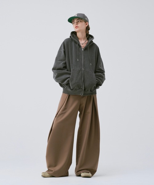 soerte(ソエルテ)の「3tuck Wide Balloon Trousers / 3タックワイドバルーンスラックス(スラックス・メンズ・グレー/ブラウン/ブラック/ブラック系その他/グレー系その他/ブラウン系その他・2/1/0/3/4)」の17枚目の写真
