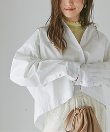 WEB限定 パールボタンクロップドシャツ