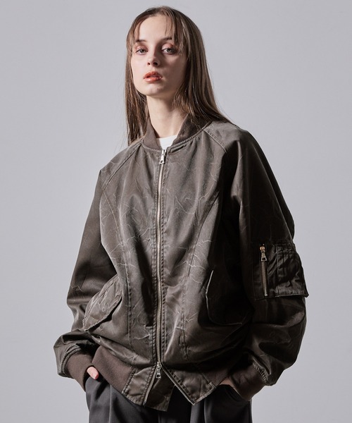 CLEL(クレイル)の「【CLEL】Vintage Design Short MA-1 Blouson/ヴィンテージ デザイン ショートMA-1ブルゾン(ブルゾン・メンズ・ブラウン/チャコールグレー/ブラック・L/M/S/XS)」の3枚目の写真