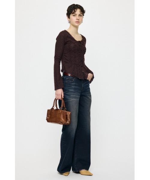 MOUSSY(マウジー)の「【EC限定カラー:ブラウン】SHIRRING LACE トップス(シャツ/ブラウス・レディース・アイボリー/ピンク/ブラウン/ブラック・FREE)」の20枚目の写真
