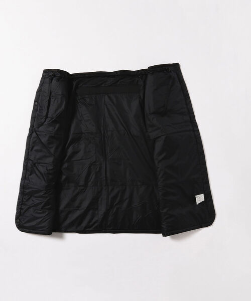 こども ビームス(コドモビームス)の「THE NORTH FACE / キッズ スターリー シェルブランケット 21(ブランケット・キッズ・ブラック/レッド/ブルー・ONE SIZE)」の13枚目の写真