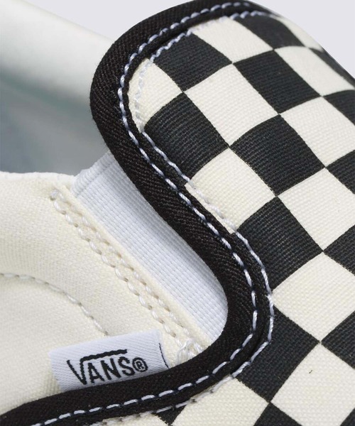 VANS(バンズ)の「コンフィクッシュ スリッポン / UA ComfyCush Slip- (CLASSIC) C VN0A3WMDVO41(スリッポン・メンズ・ブラック×ホワイト・10/9.5/9/8.5/8/7.5/7/6.5/6/5.5/5/4.5/4)」の3枚目の写真