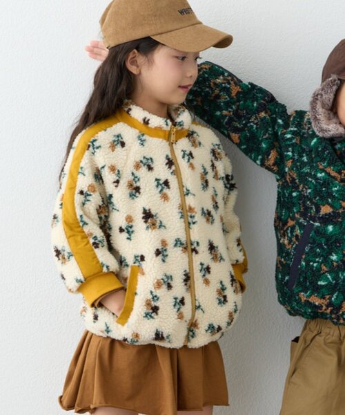 CIAOPANIC TYPY(チャオパニックティピー)の「【KIDS】【ユニセックス】総柄ボアブルゾン《ジュニアサイズあり》(ブルゾン・キッズ・アイボリー/ネイビー/グレー/グリーン・XX-LARGE/X-LARGE/LARGE/SMALL/MEDIUM)」の2枚目の写真