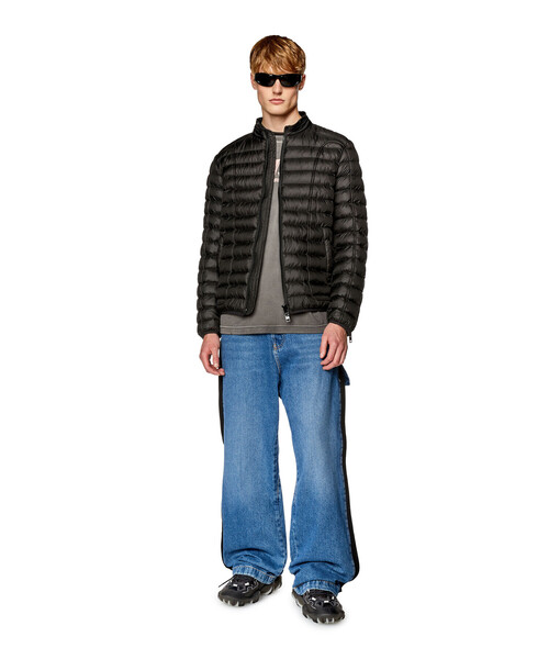 DIESEL(ディーゼル)の「メンズ 中綿 ウィンタージャケット レギュラーフィット シンサレート(ナイロンジャケット・メンズ・ホワイト/ブラック/ブラウン・46/48/52/50/44/54)」の11枚目の写真