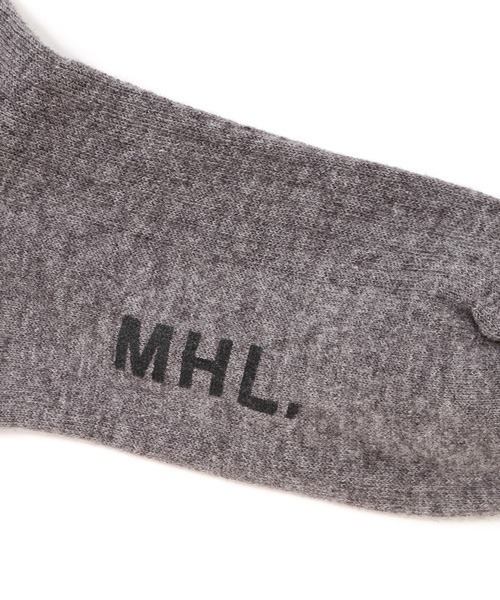 MHL.(エムエイチエル)の「MHL COLOUR BLOCK SOCK(ソックス/靴下・レディース・ブラウン/グレー/ブラック・FREE)」の7枚目の写真