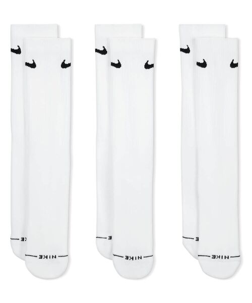 NIKE(ナイキ)の「ナイキ エブリデイ エレベーテッド クルーソックス(3足) / Nike Everyday Elevated Crew Socks (3 Pairs) HQ4335-901 Multi-Color(ソックス/靴下・メンズ・マルチ・M/L/S/XL)」の2枚目の写真
