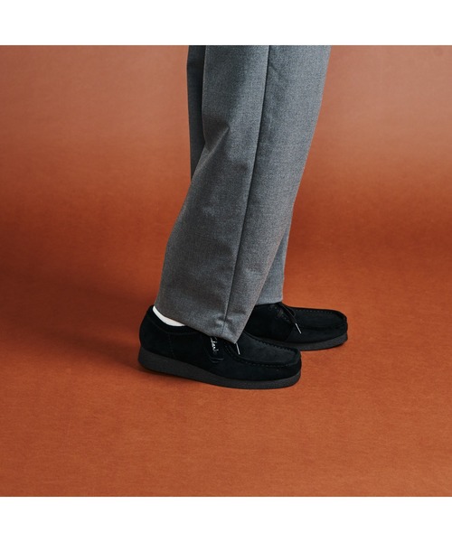 Clarks(クラークス)の「WallabeeEVO WP / ワラビーエヴォウォータープルーフ(モカシン/デッキシューズ・メンズ・ブラック/ベージュ/ブラック系その他・UK6.5/UK7.5/UK8.5/UK9.5/UK10.5/UK11/UK5/UK10/UK7/UK8/UK9/UK6/UK4/UK3/UK3.5/UK4.5/UK5.5/6/5.5/5/4.5/4/3/10/9.5/9/8.5/8/7.5/7/6.5/3.5/11/10.5/UK12)」の19枚目の写真