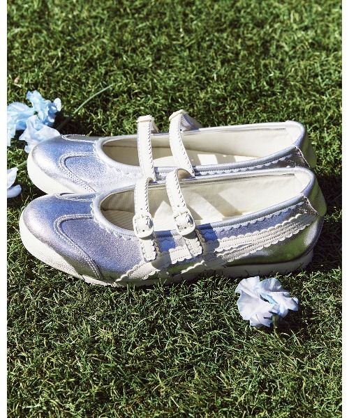Onitsuka Tiger(オニツカタイガー)の「MEXICO 66 TGRS / メキシコ 66 ティージーアールエス(バレエシューズ・レディース・ブラック×ブラック/アイボリー系/シルバー系・24.5/24/23.5/23/26/25.5/25/26.5/27/27.5/28/28.5/22.5)」の3枚目の写真
