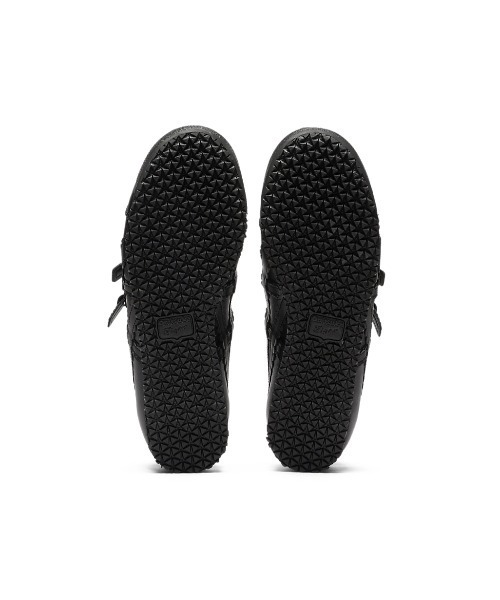 Onitsuka Tiger(オニツカタイガー)の「MEXICO 66 TGRS / メキシコ 66 ティージーアールエス(バレエシューズ・レディース・ブラック×ブラック/アイボリー系/シルバー系・24.5/24/23.5/23/26/25.5/25/26.5/27/27.5/28/28.5/22.5)」の16枚目の写真