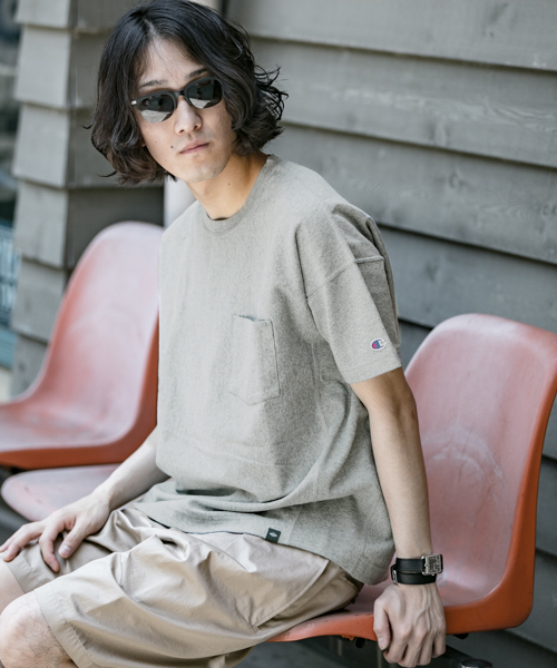 Champion(チャンピオン)の「Champion×WNW REVERSE WEAVE LOOSE TEE(Tシャツ/カットソー・メンズ・グレー/ブラック/ホワイト・MEDIUM/SMALL/LARGE)」の3枚目の写真