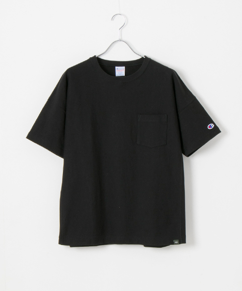 Champion(チャンピオン)の「Champion×WNW REVERSE WEAVE LOOSE TEE(Tシャツ/カットソー・メンズ・グレー/ブラック/ホワイト・MEDIUM/SMALL/LARGE)」の4枚目の写真