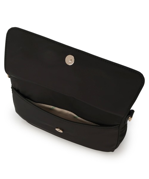 Guess(ゲス)の「ECO GEMMA Top Zip Shoulder Bag ハンドバッグ ショルダーバッグ レディース(ショルダーバッグ・レディース・ホワイト/ブラック/イエロー・ONE SIZE)」の11枚目の写真