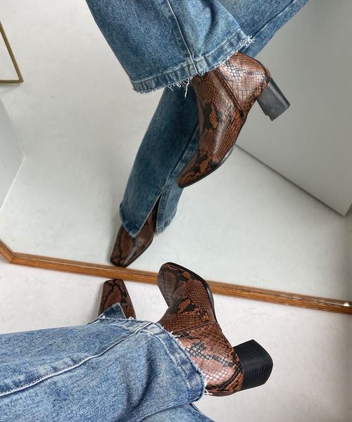 【chuclla】【2020/AW】half-moon heel square boots chs85の17枚目の写真