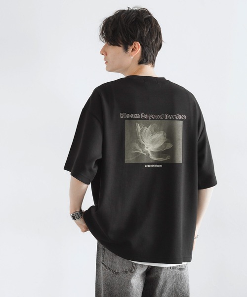 RAGEBLUE(レイジブルー)の「フラワーフォトプリント/オーバーサイズポンチTシャツ(Tシャツ/カットソー・メンズ・ブラック/ライトグレー/ホワイト/ライトブルー/ダークグリーン・SMALL/LARGE/MEDIUM)」の3枚目の写真