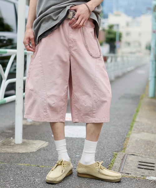 WEGO(ウィゴー)の「WEGO/【26年春夏新作】チェーン付きバルーンショーツ(デニムパンツ・メンズ・ピンク/インディゴブルー/その他1/その他2/アイボリー/ブラック系2・MEDIUM/LARGE)」の1枚目の写真