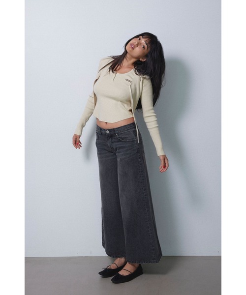 ALEXIA STAM(アリシアスタン)の「Low Rise Wide Denim Pants /ローライズ ワイドデニム(デニムパンツ・レディース・ブルー/ブラック・2/1/0/3)」の2枚目の写真