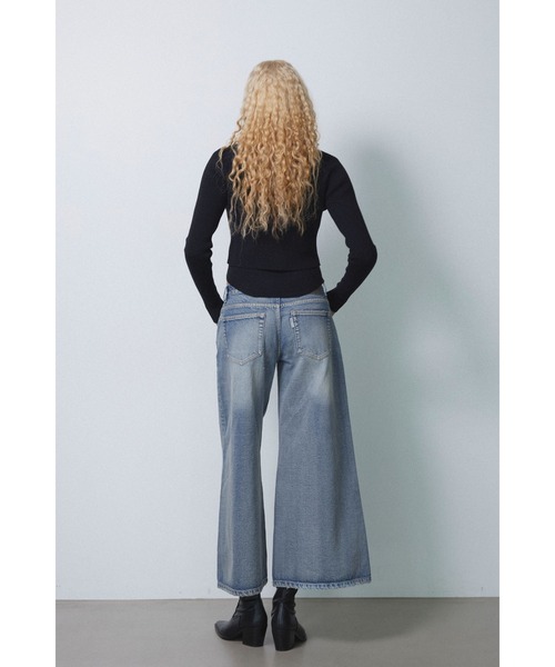ALEXIA STAM(アリシアスタン)の「Low Rise Wide Denim Pants /ローライズ ワイドデニム(デニムパンツ・レディース・ブルー/ブラック・2/1/0/3)」の13枚目の写真