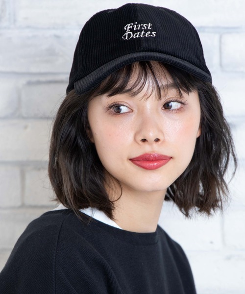 WEGO(ウィゴー)の「WEGO/コーデュロイ刺繍キャップ(キャップ・レディース・オフホワイト/ベージュ/ダークオレンジ/パープル系その他/ブラック・FREE)」の1枚目の写真