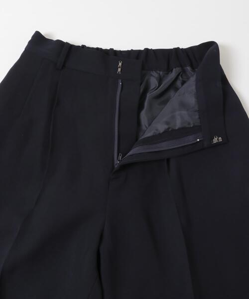 URBAN RESEARCH DOORS(アーバンリサーチドアーズ)の「ドレステーパードパンツ(その他パンツ・レディース・ネイビー/ブラック・SMALL/MEDIUM)」の10枚目の写真