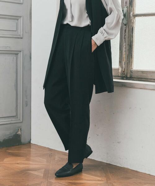 URBAN RESEARCH DOORS(アーバンリサーチドアーズ)の「ドレステーパードパンツ(その他パンツ・レディース・ネイビー/ブラック・SMALL/MEDIUM)」の18枚目の写真