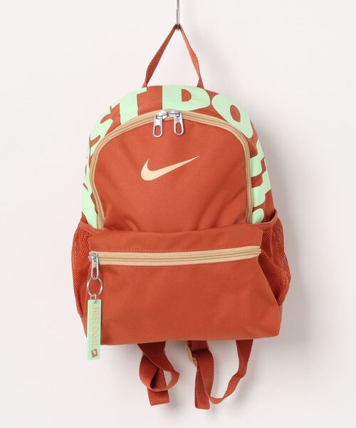 NIKE(ナイキ)の「《NIKEアパレル》ナイキ YTHブラジリアJDIミニバックパック(バックパック/リュック・キッズ・ブラック/ホワイト系その他/ライトグリーン/アクア/グリーン系その他/オレンジ/ライトパープル/ライトブラウン/レッド系その他/ピンク/レッド/ブラック×シルバー/レッド系その他2/ブルー・フリー)」の14枚目の写真