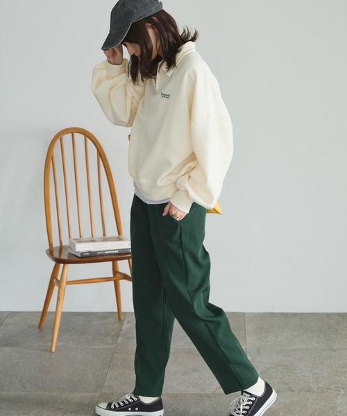 shetila(シェティラ)の「オーバーサイズ ワンポイント刺繍 ハーフジップスウェット(スウェット・レディース・アイボリー/ブラック/モカ/グレー/ネイビー・L/M)」の17枚目の写真