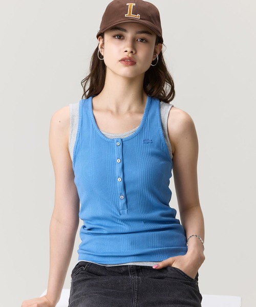 LACOSTE(ラコステ)の「フロントボタン ランダムピッチリブニットタンクトップ(タンクトップ・レディース・オレンジ/スカイブルー・34/38/36/40)」の1枚目の写真