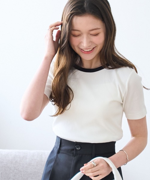 WEGO(ウィゴー)の「WEGO/コンパクトリブT(Tシャツ/カットソー・レディース・ブラック系その他/ブルー/ブラック系その他5/ブラック/ホワイト系その他5/ホワイト系その他/レッド/ホワイト/ライム・LARGE/MEDIUM/SMALL)」の3枚目の写真