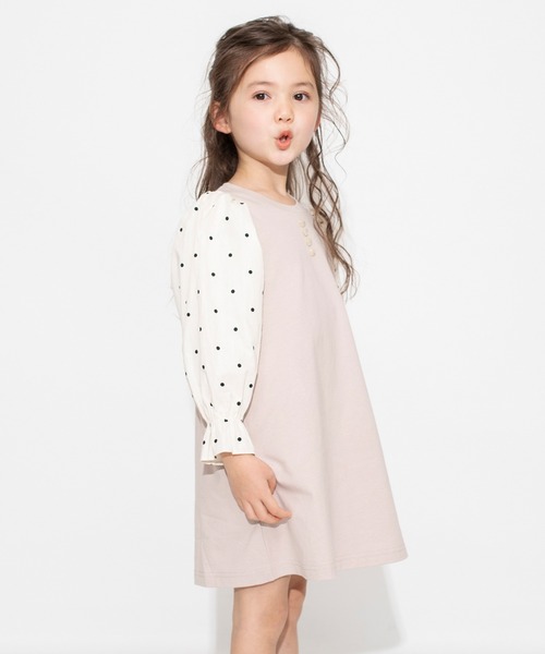 BRANSHES(ブランシェス)の「ドット柄 / ギンガムチェック袖ボリュームワンピース(ワンピース・キッズ・ピンクベージュ/ブラック・110/140/100/130/150/90/120)」の9枚目の写真