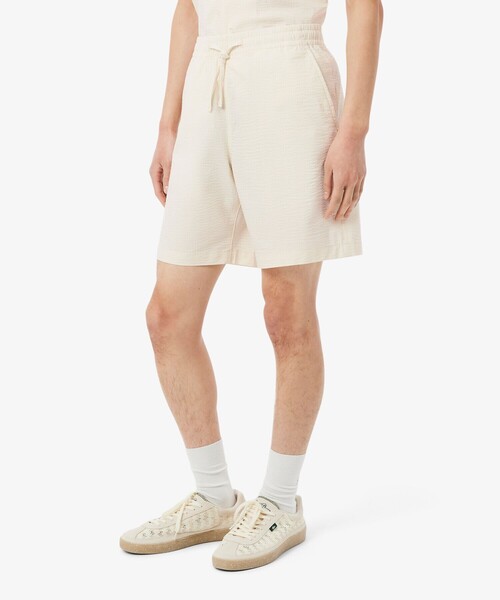 LACOSTE(ラコステ)の「シアサッカーショートパンツ(その他パンツ・メンズ・ブラック/オフホワイト・3/2/5/4)」の2枚目の写真