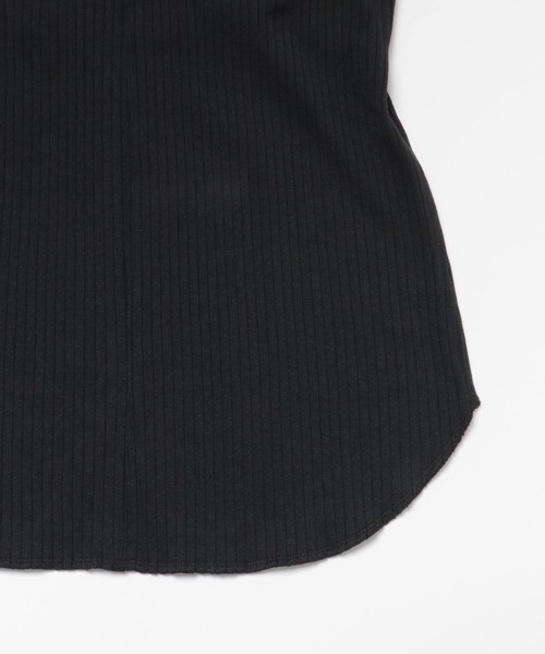 LAATO(ラート)の「PAD TANK TOP(タンクトップ・レディース・ベージュ/オフホワイト/ブラック・FREE)」の16枚目の写真